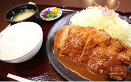 チキンカツ定食